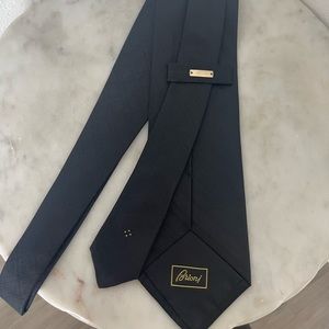 Men’s Brioni Black Tie
